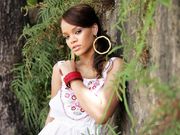 Rihanna (1024x768px)